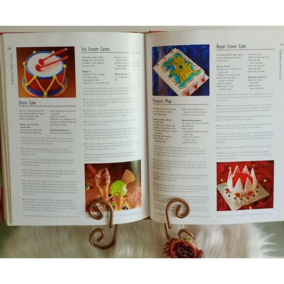 Cakes And Bakes 500 Recipe Collection of Delicious Cake Baking Cooking Kitchen - Picture 4 of 6